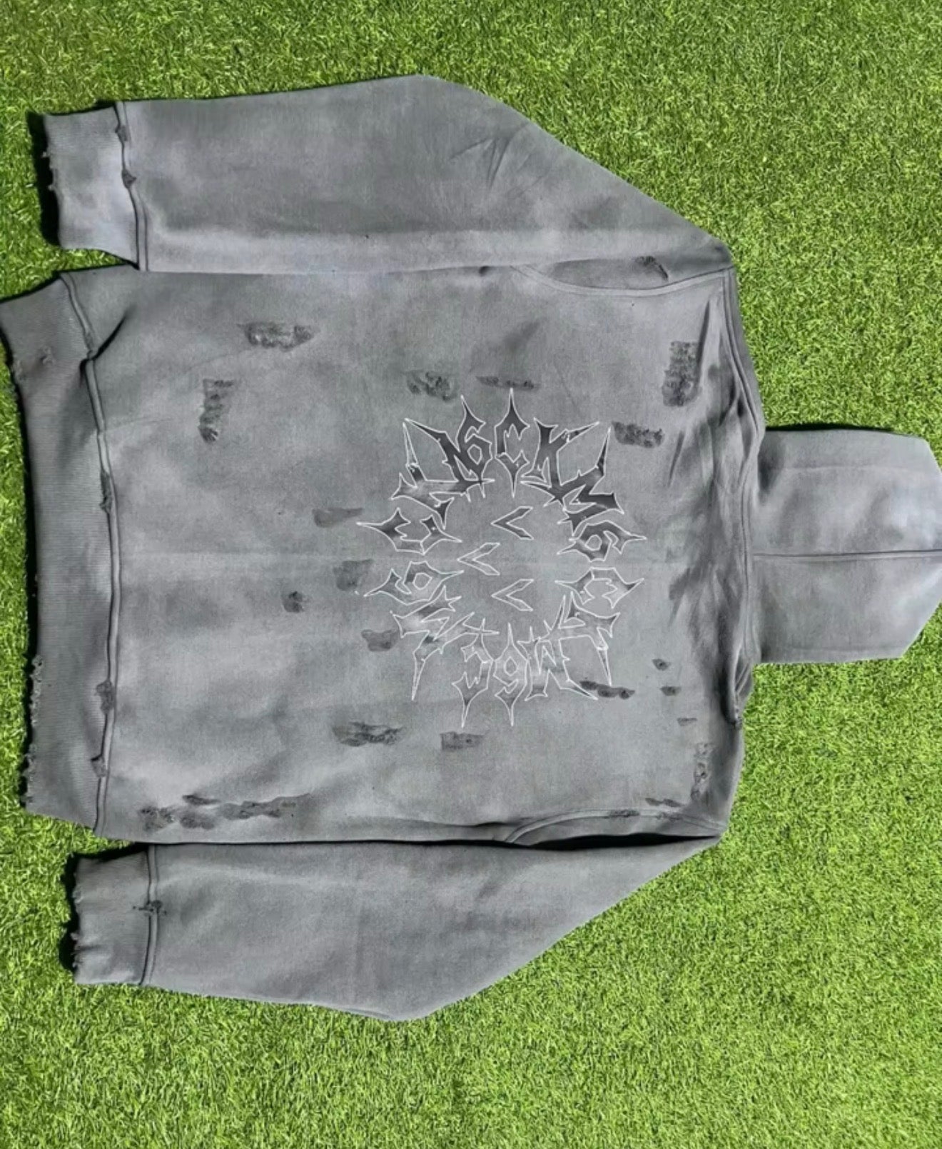 M6CK 777 Distressed Zipup